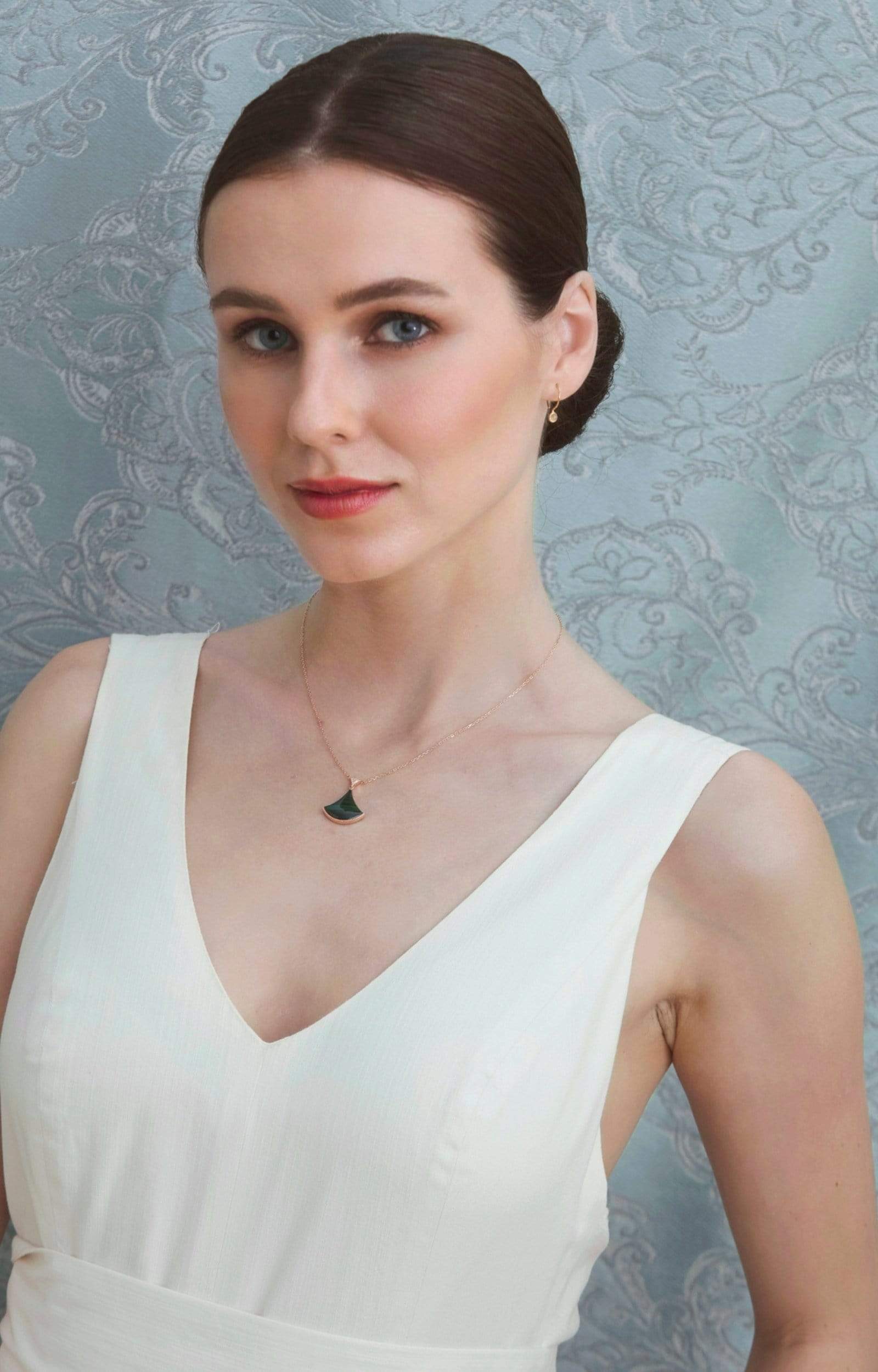Fervor Montreal Necklace Oriental Fan Necklace